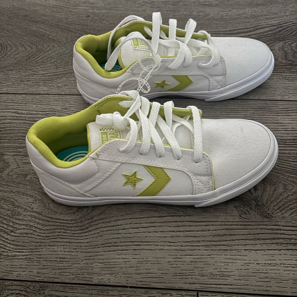 Converse White and Green Sneakers NWOT